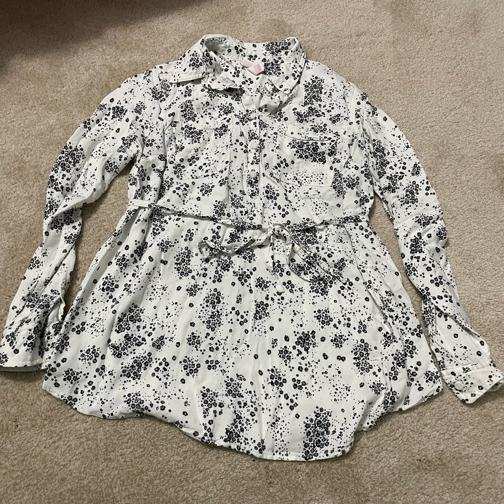 Button down maternity floral blouse